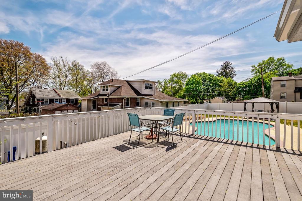 640 MOHAWK AVENUE