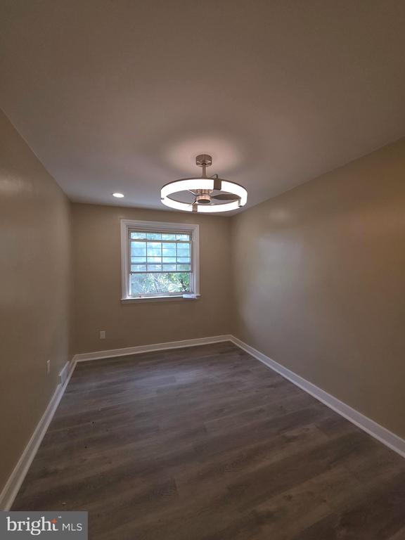 252 N 9TH STREET