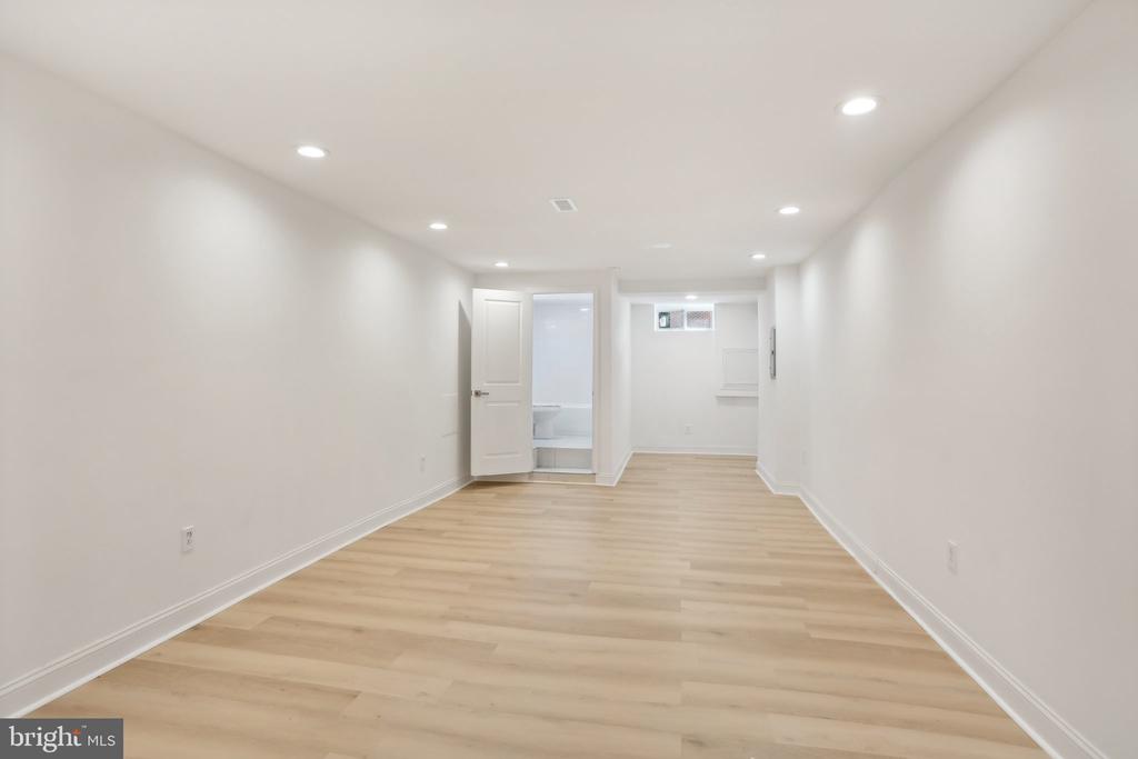 434 S 54TH STREET