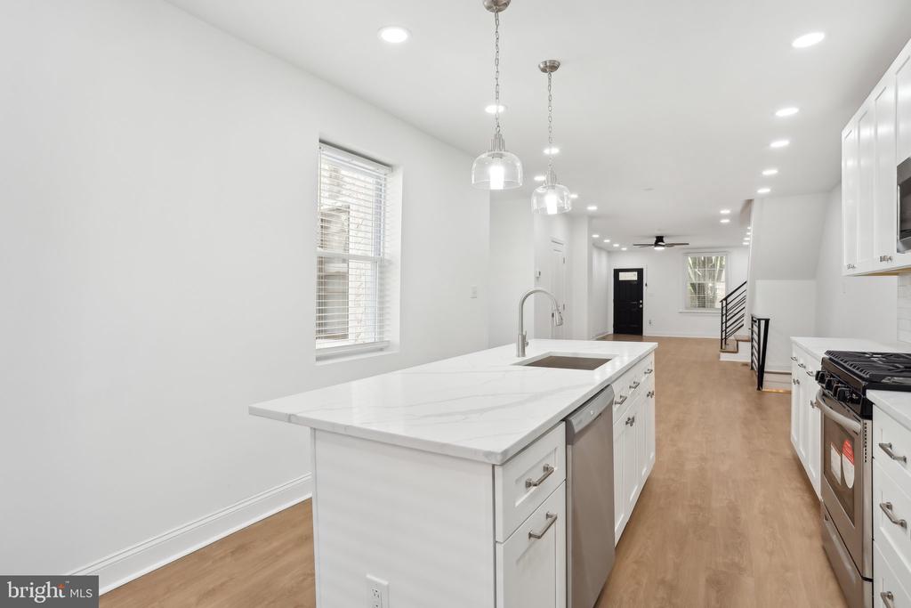 434 S 54TH STREET