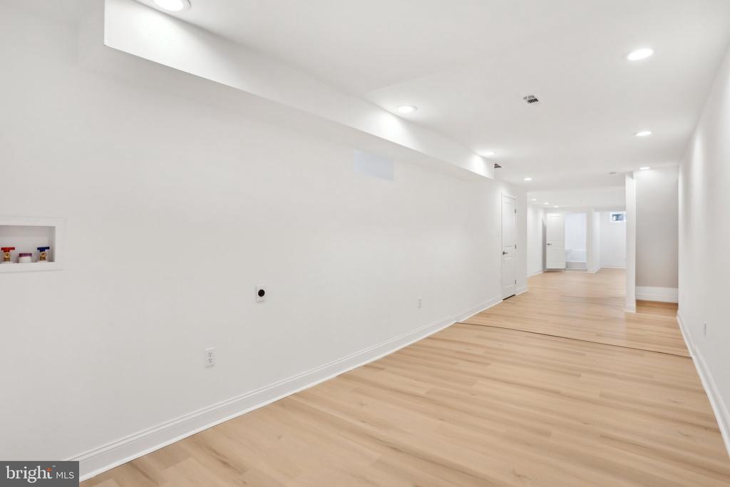 434 S 54TH STREET