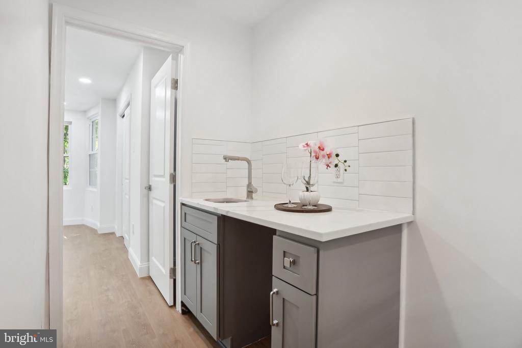 434 S 54TH STREET