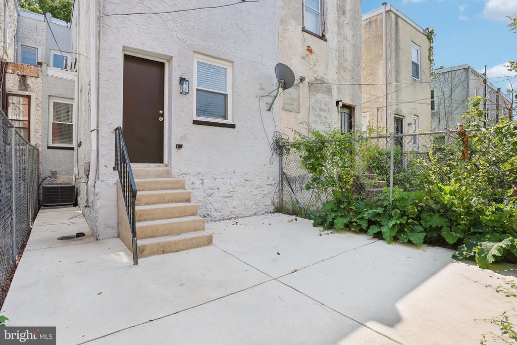 434 S 54TH STREET