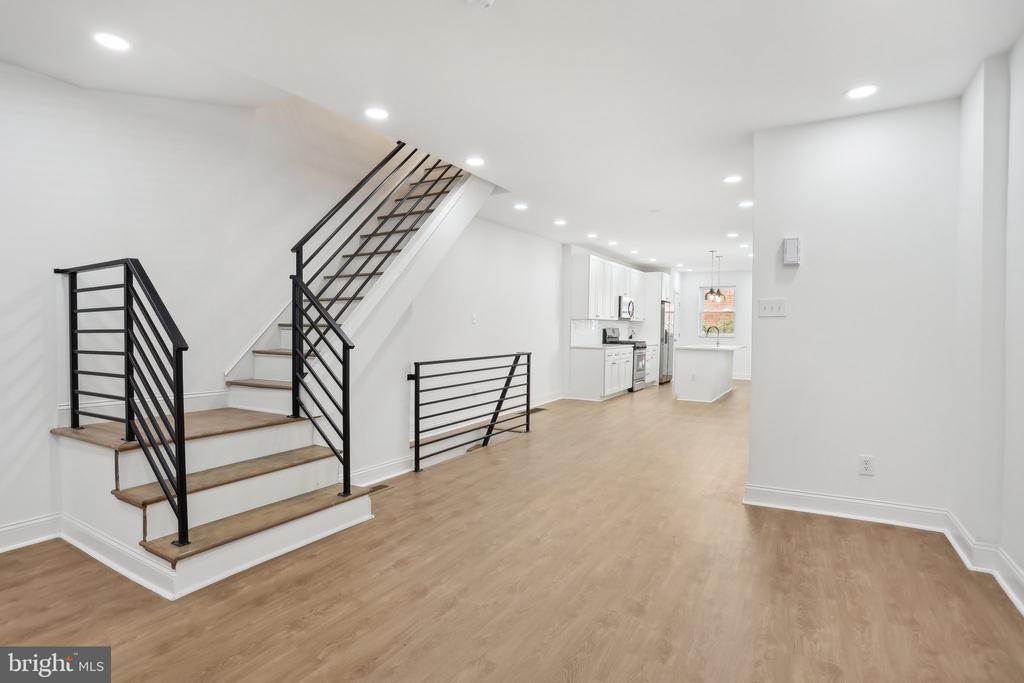 434 S 54TH STREET