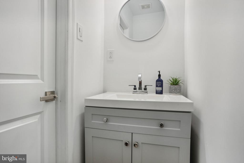 434 S 54TH STREET