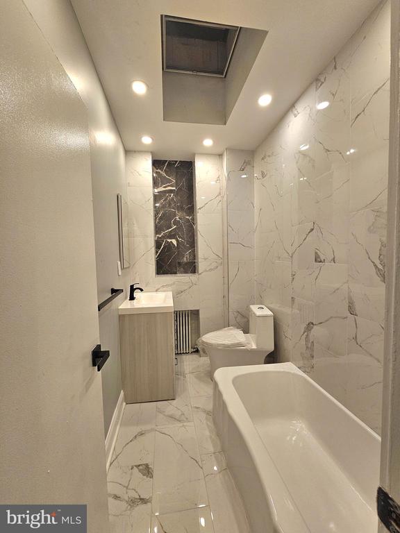 148 N 61ST STREET