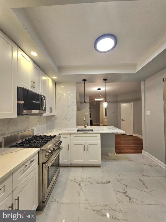 148 N 61ST STREET