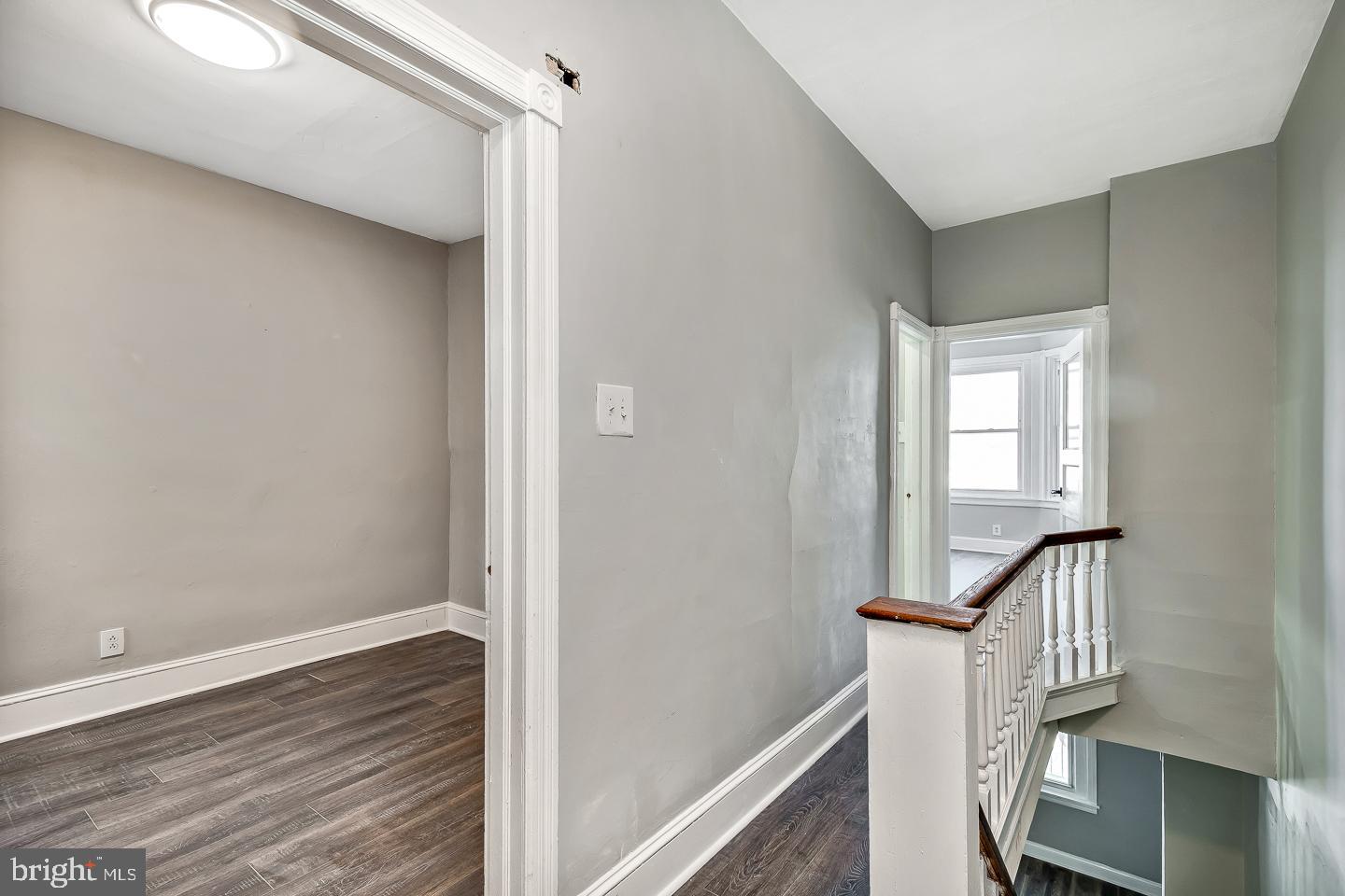 1307 N ALDEN STREET
