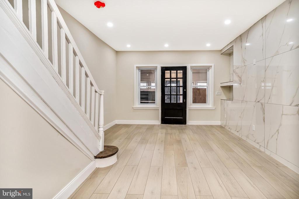 1039 S 54TH STREET