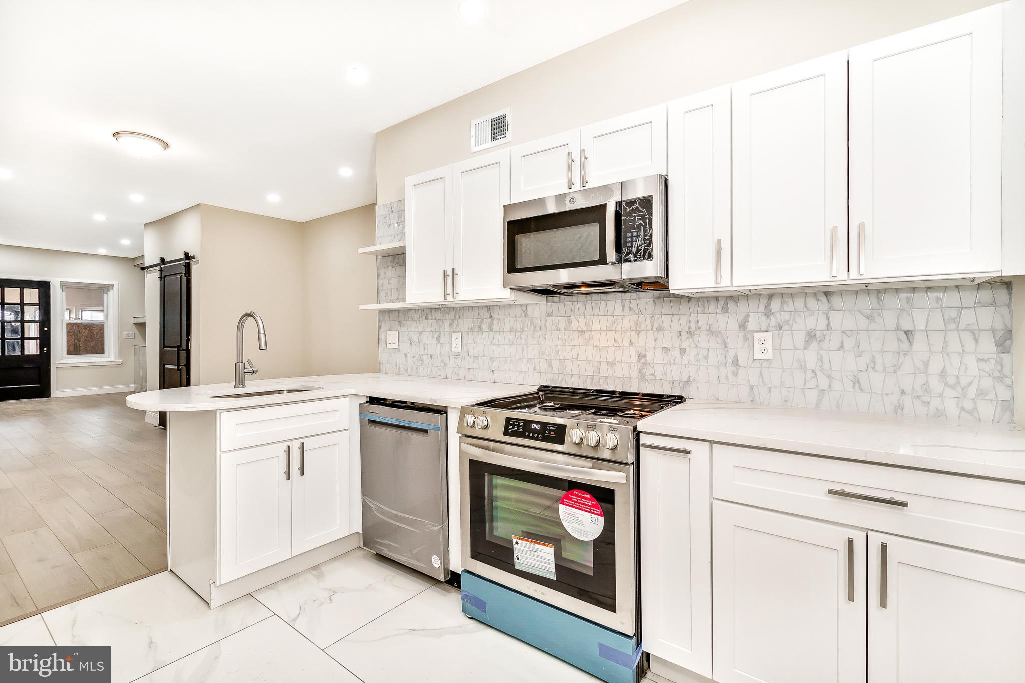 1039 S 54TH STREET