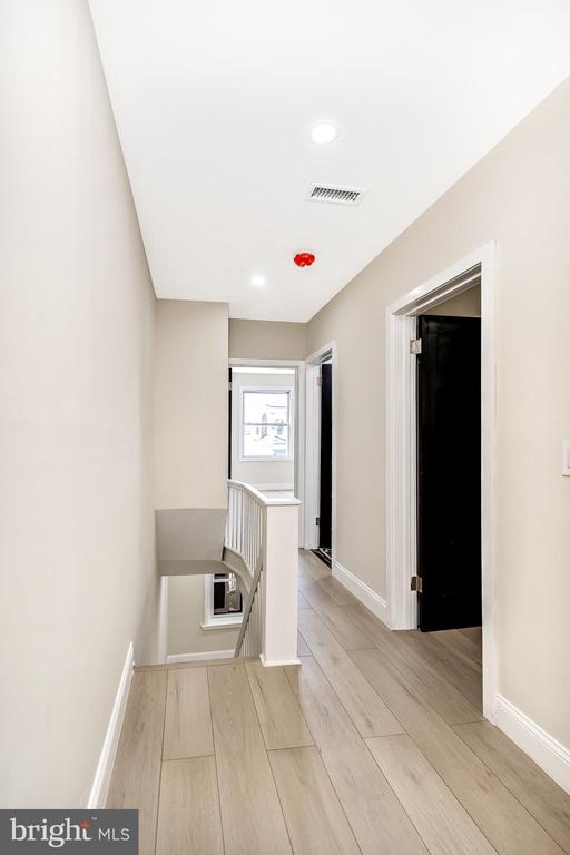 1039 S 54TH STREET