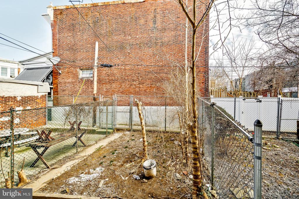 1039 S 54TH STREET