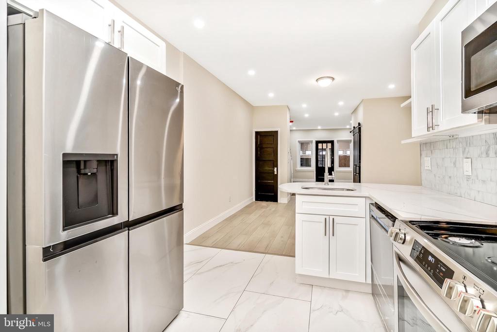 1039 S 54TH STREET