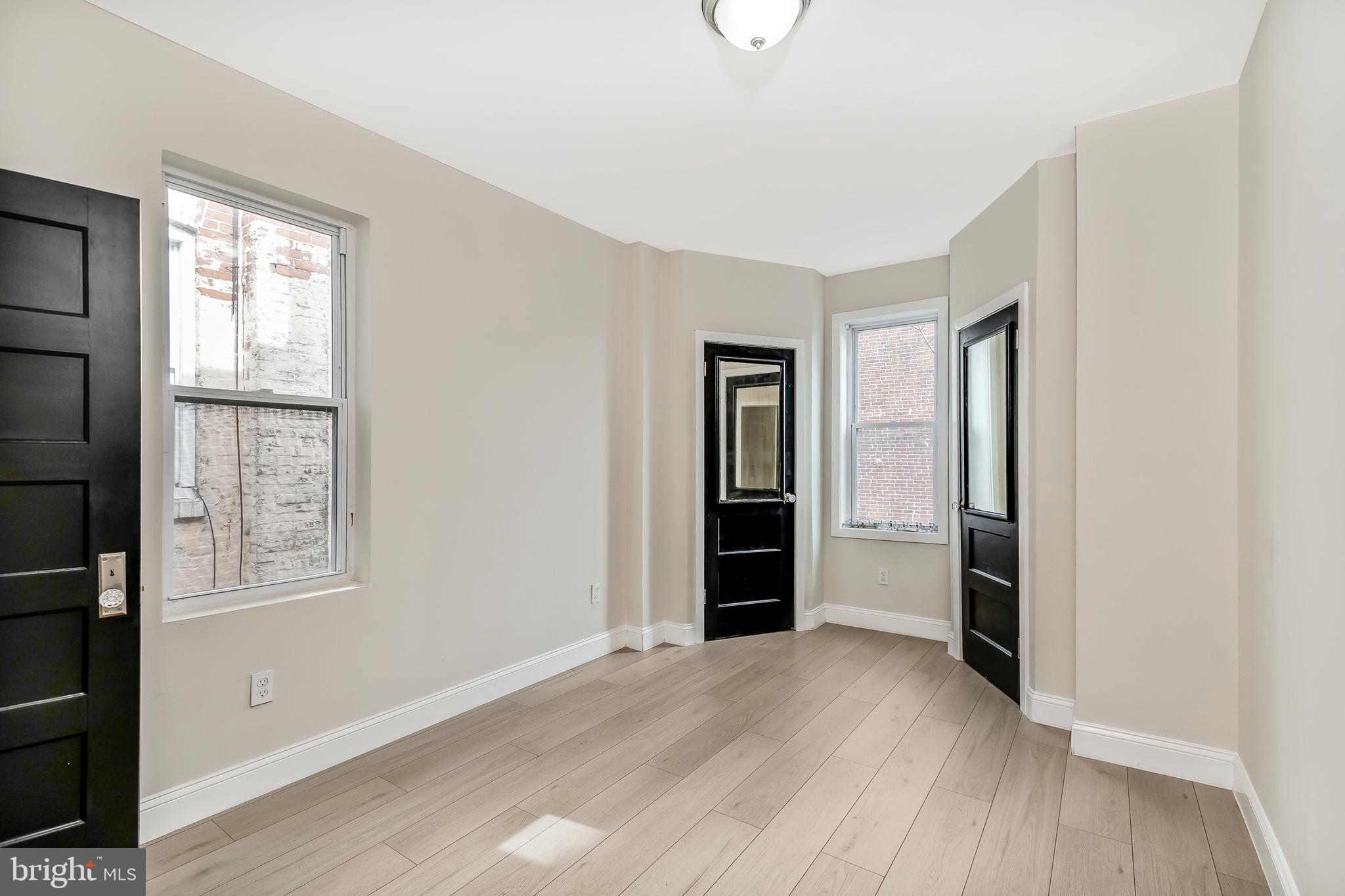 1039 S 54TH STREET