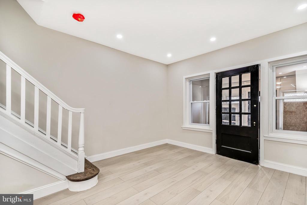 1039 S 54TH STREET