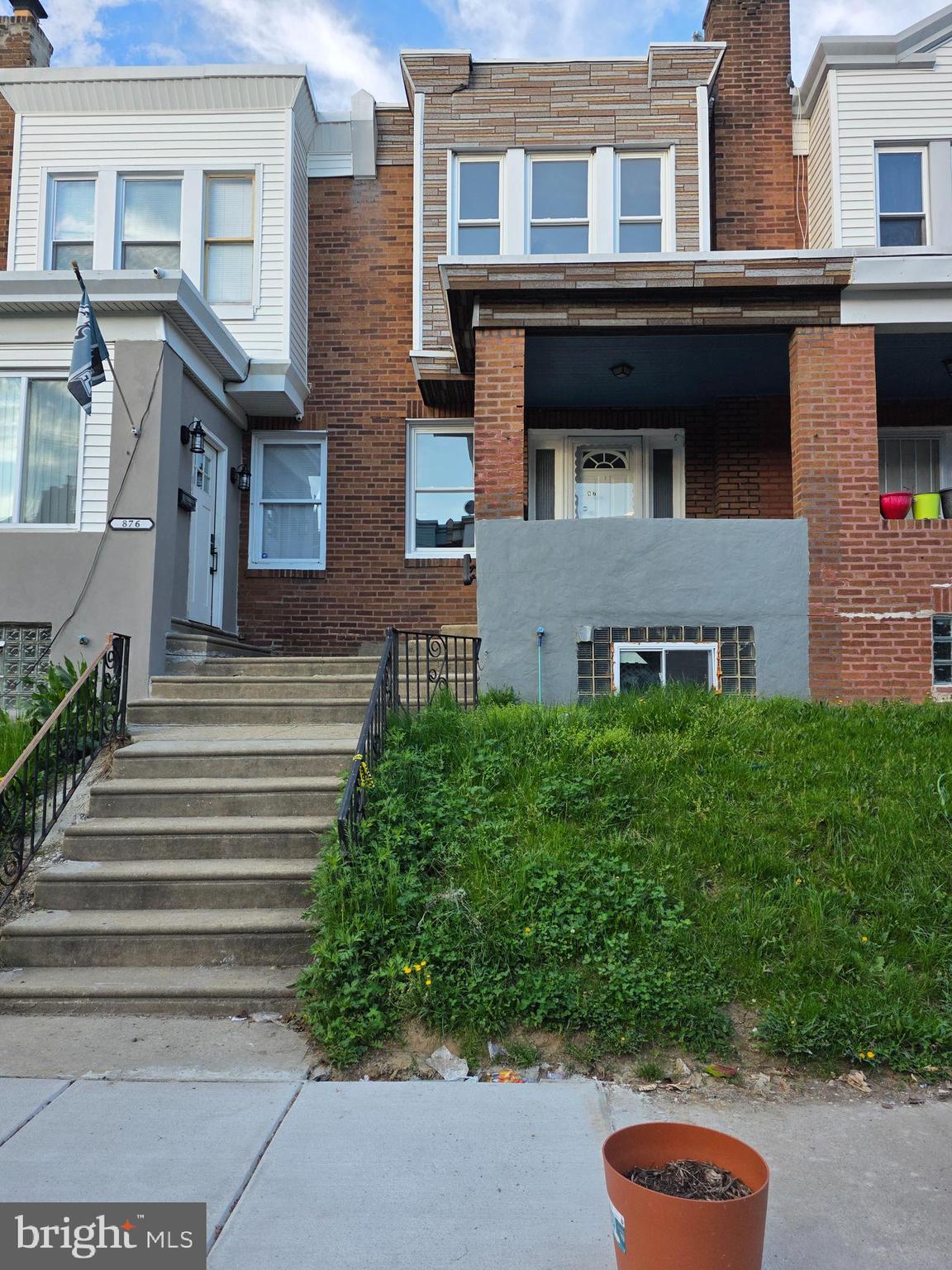 874 ANCHOR STREET
