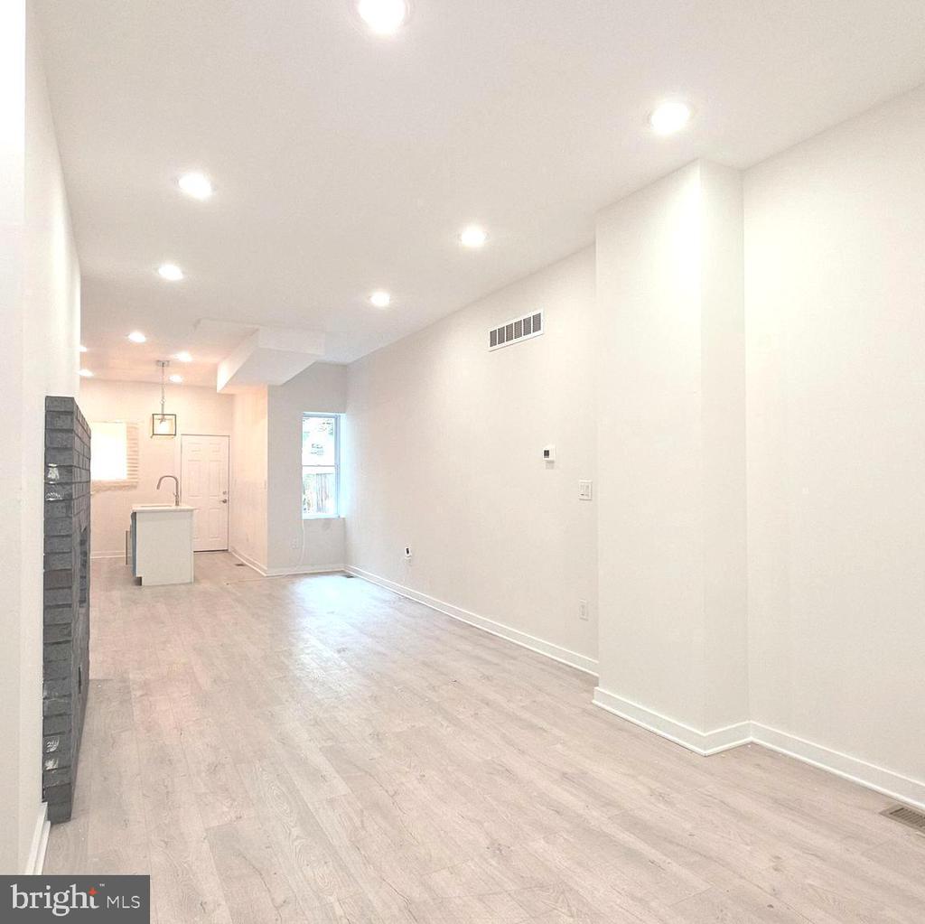 3226 PAGE STREET