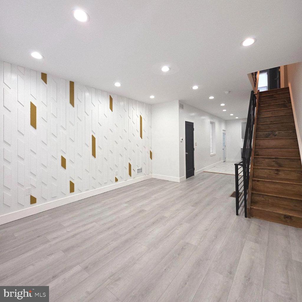 904 STERNER STREET