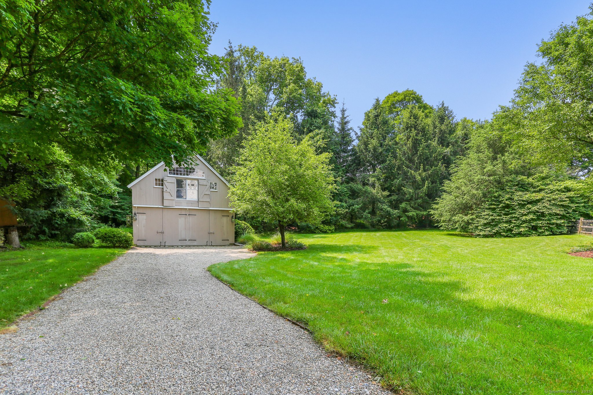 1615 Cross Highway