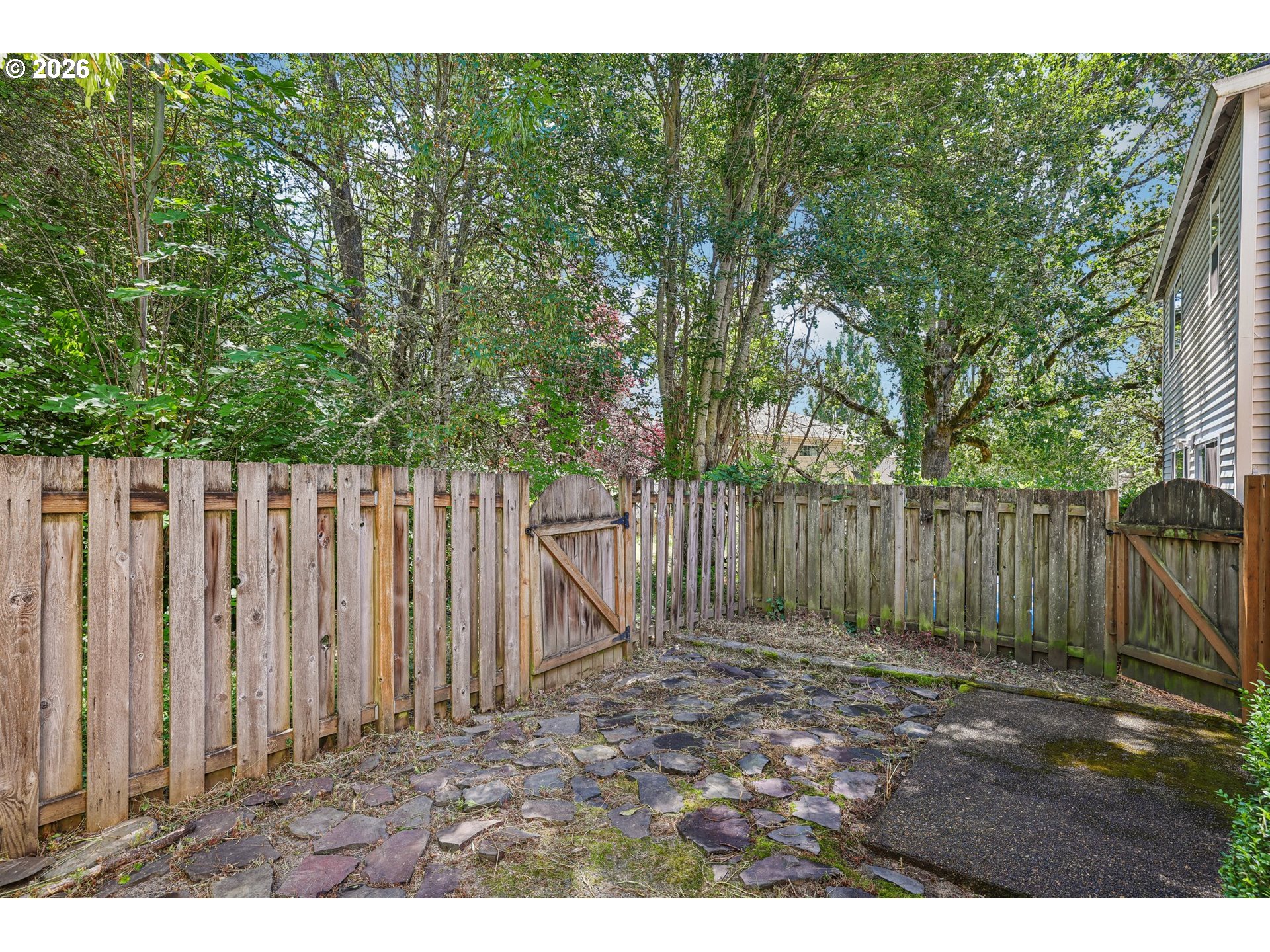 6476 NW SHELSAM TER