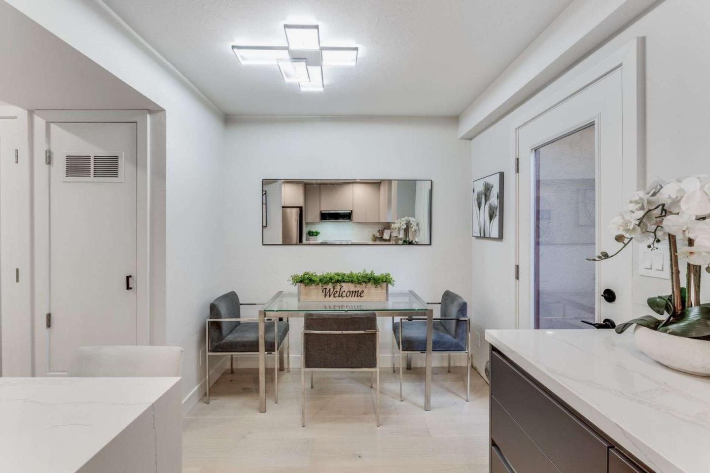 205 Red Oak DR B