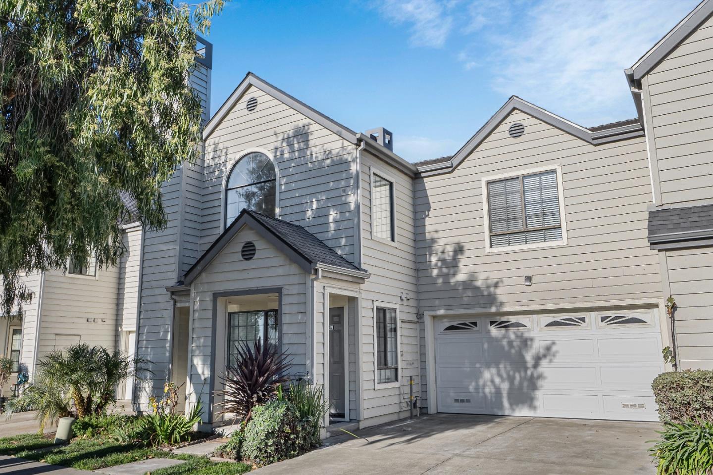 1249 Sajak AVE