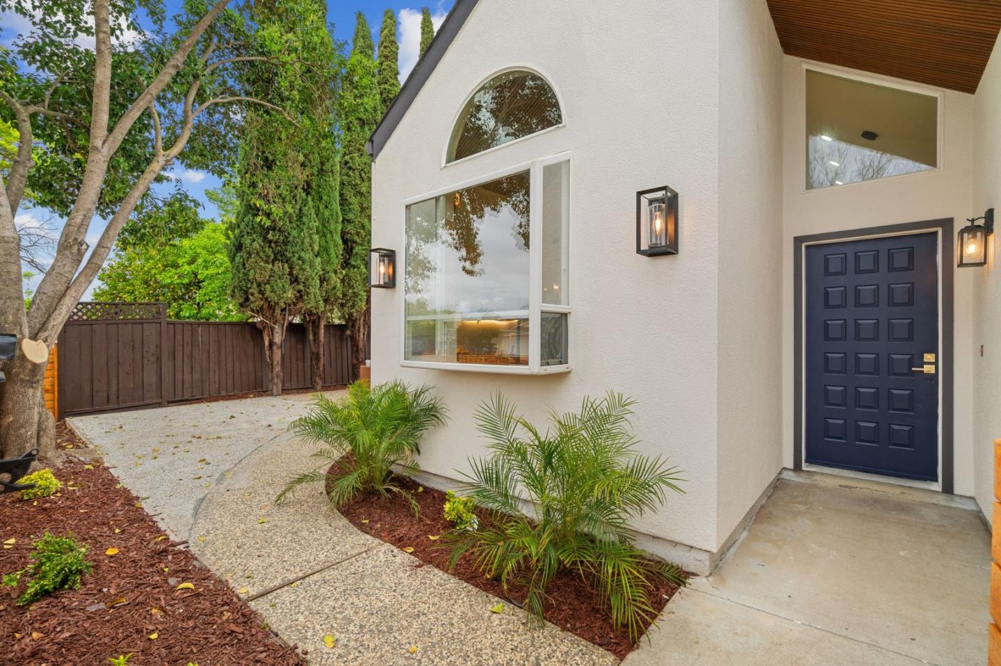 1711 Silver Meadow CT