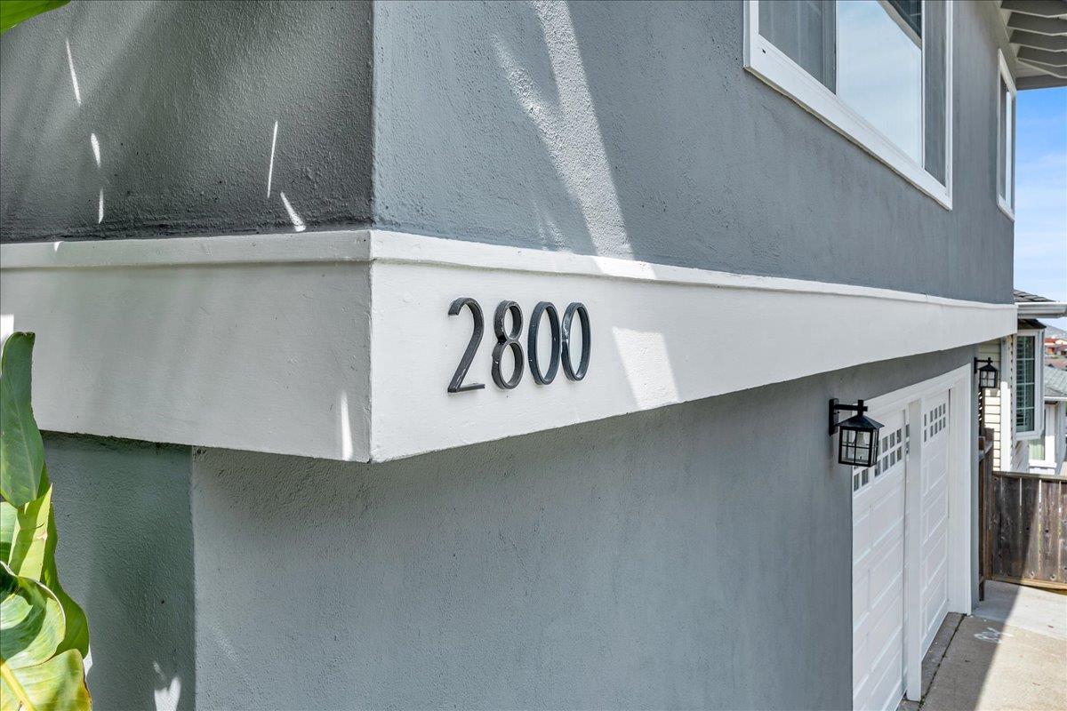 2800 Chabot DR