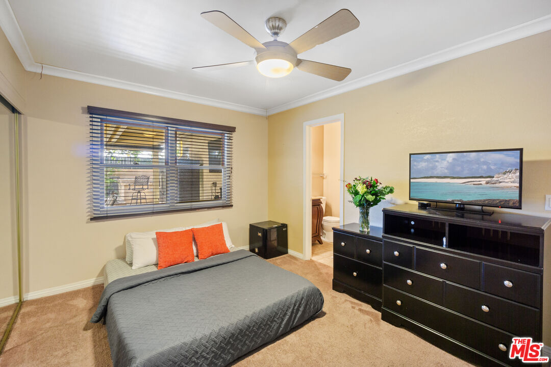 1531 S Old Fashion Way