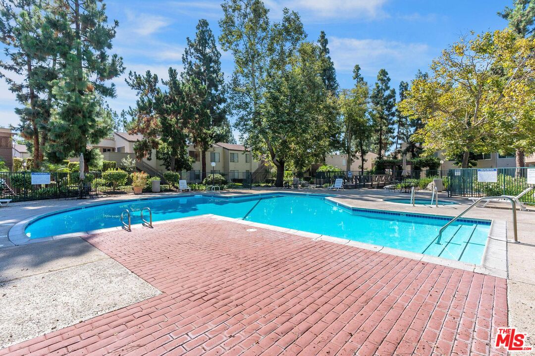 1444 Cabrillo Park Dr Unit: I