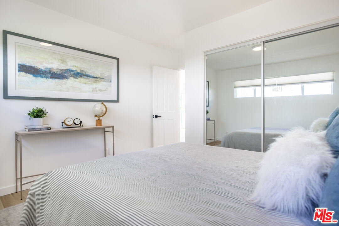 608 Strand St Unit: 7