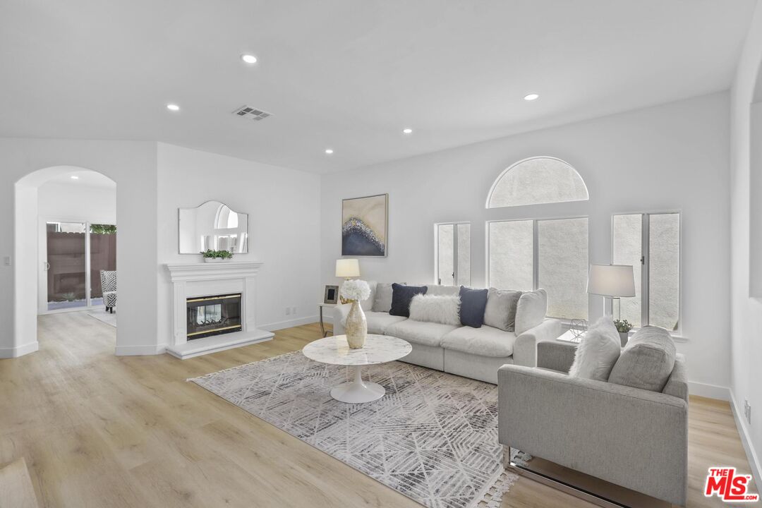 22330 Meyler St Unit: 59