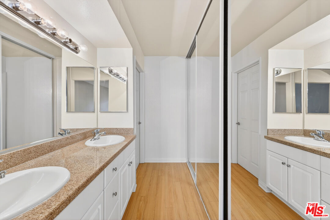 21450 Burbank Blvd Unit: 107