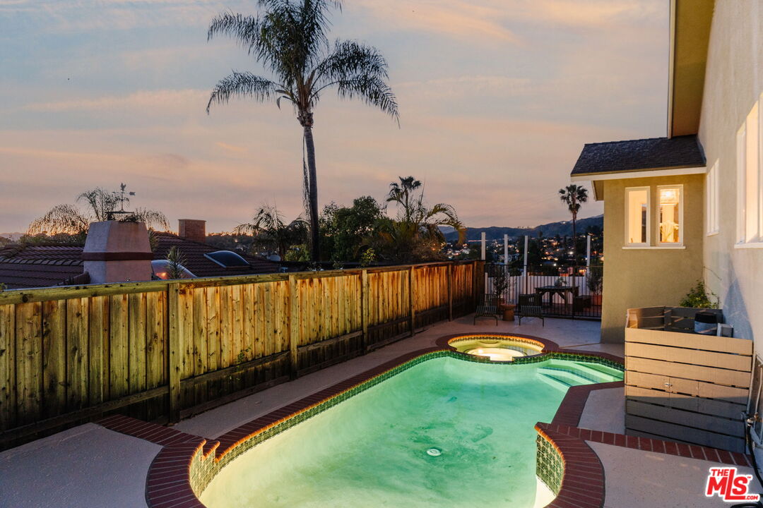 6225 Saylin Ln