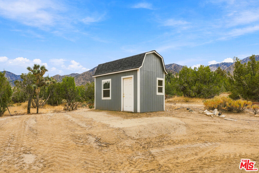 29310 Devils Punch Bowl Rd