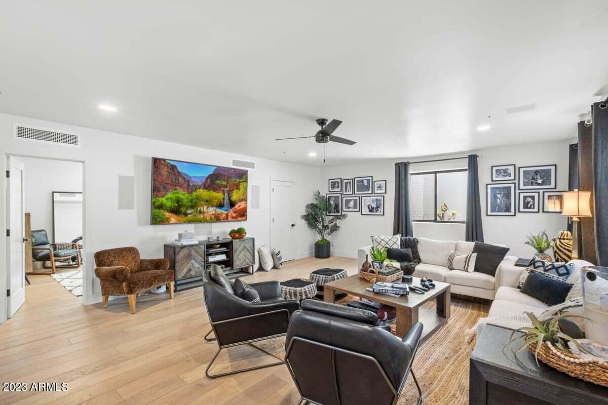 8433 E WHISPERING WIND Drive