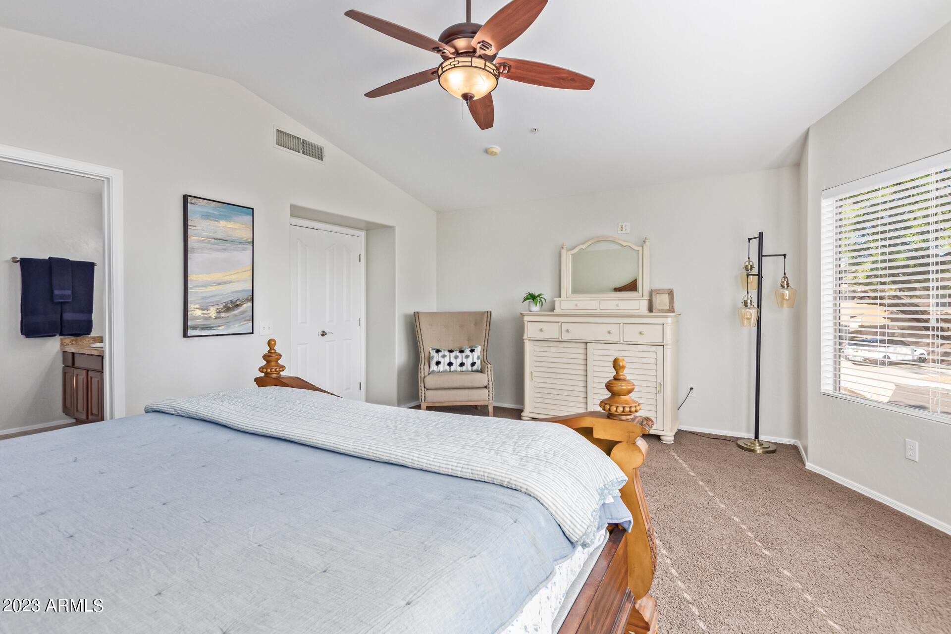 7474 E DESERT VISTA Road