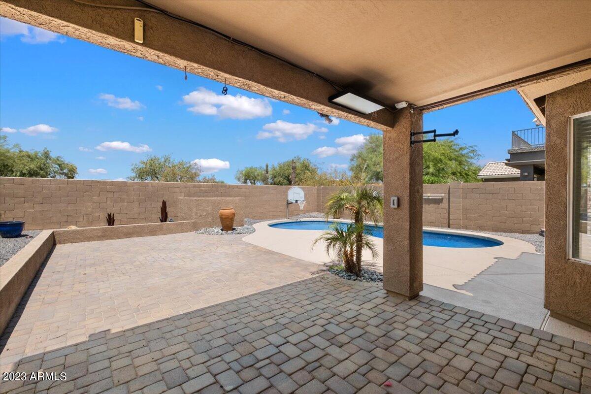 4282 E CREOSOTE Drive