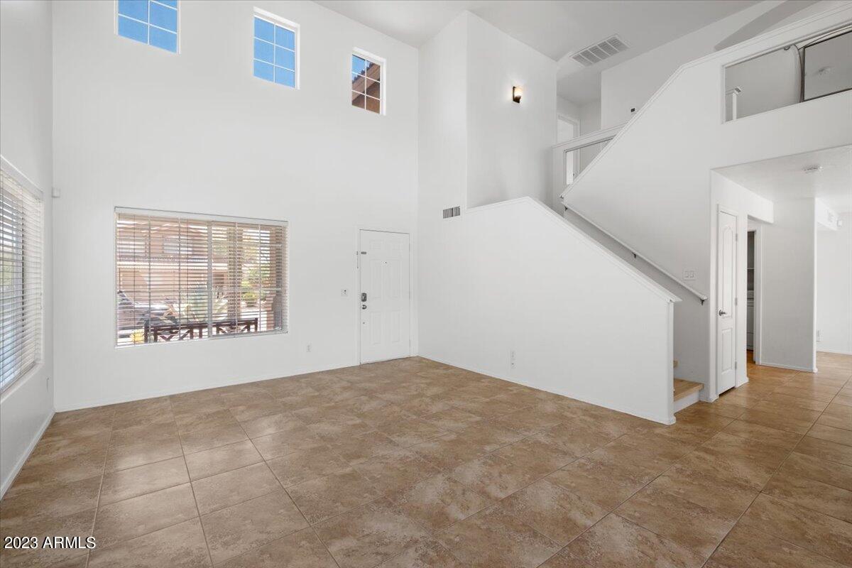 4282 E CREOSOTE Drive