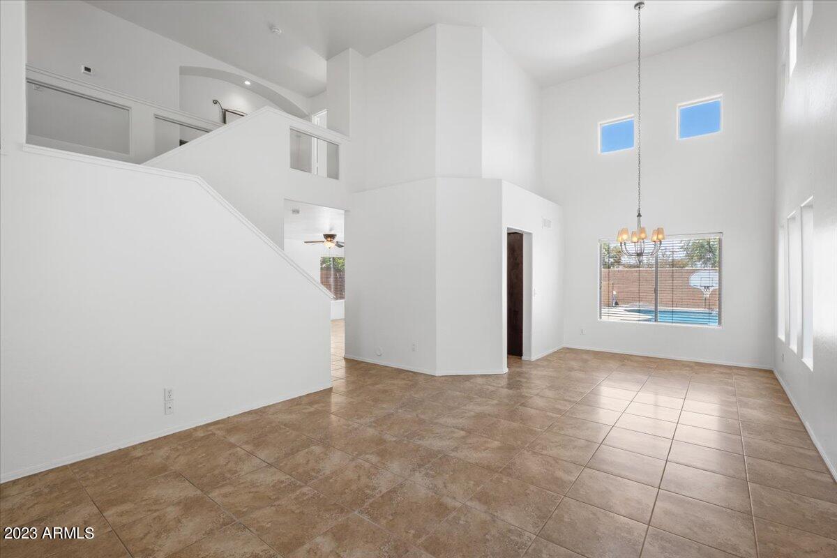 4282 E CREOSOTE Drive