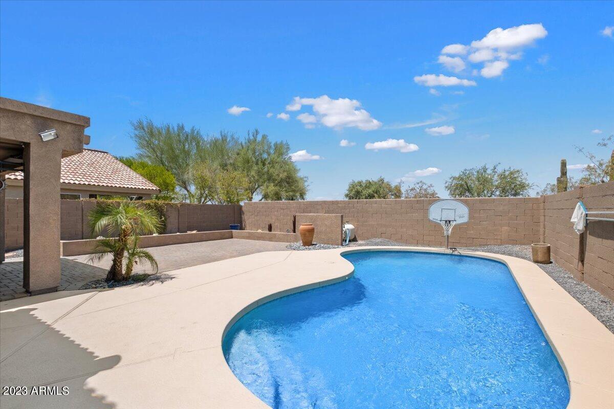 4282 E CREOSOTE Drive