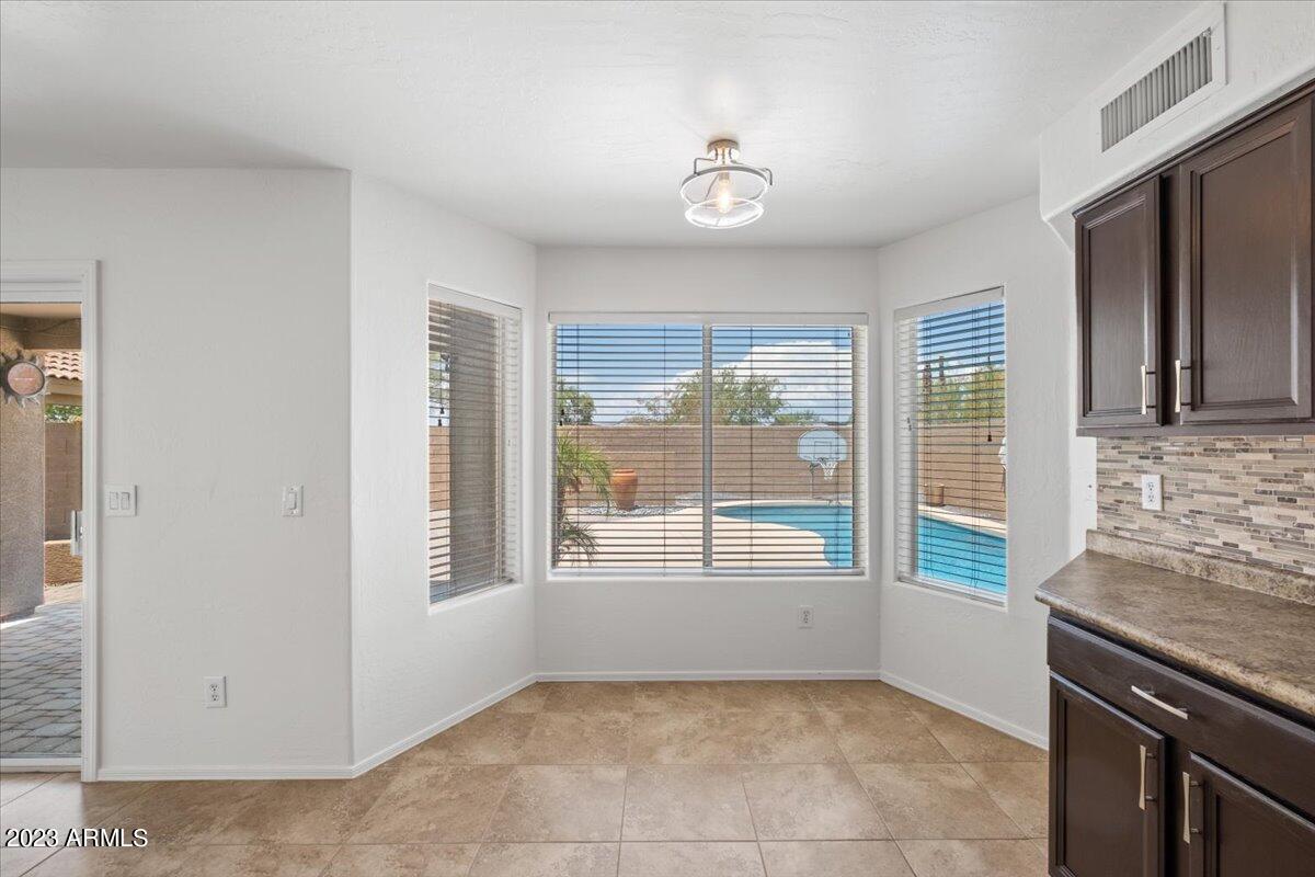 4282 E CREOSOTE Drive