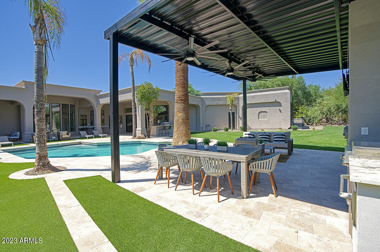 4456 E Valley Vista Lane