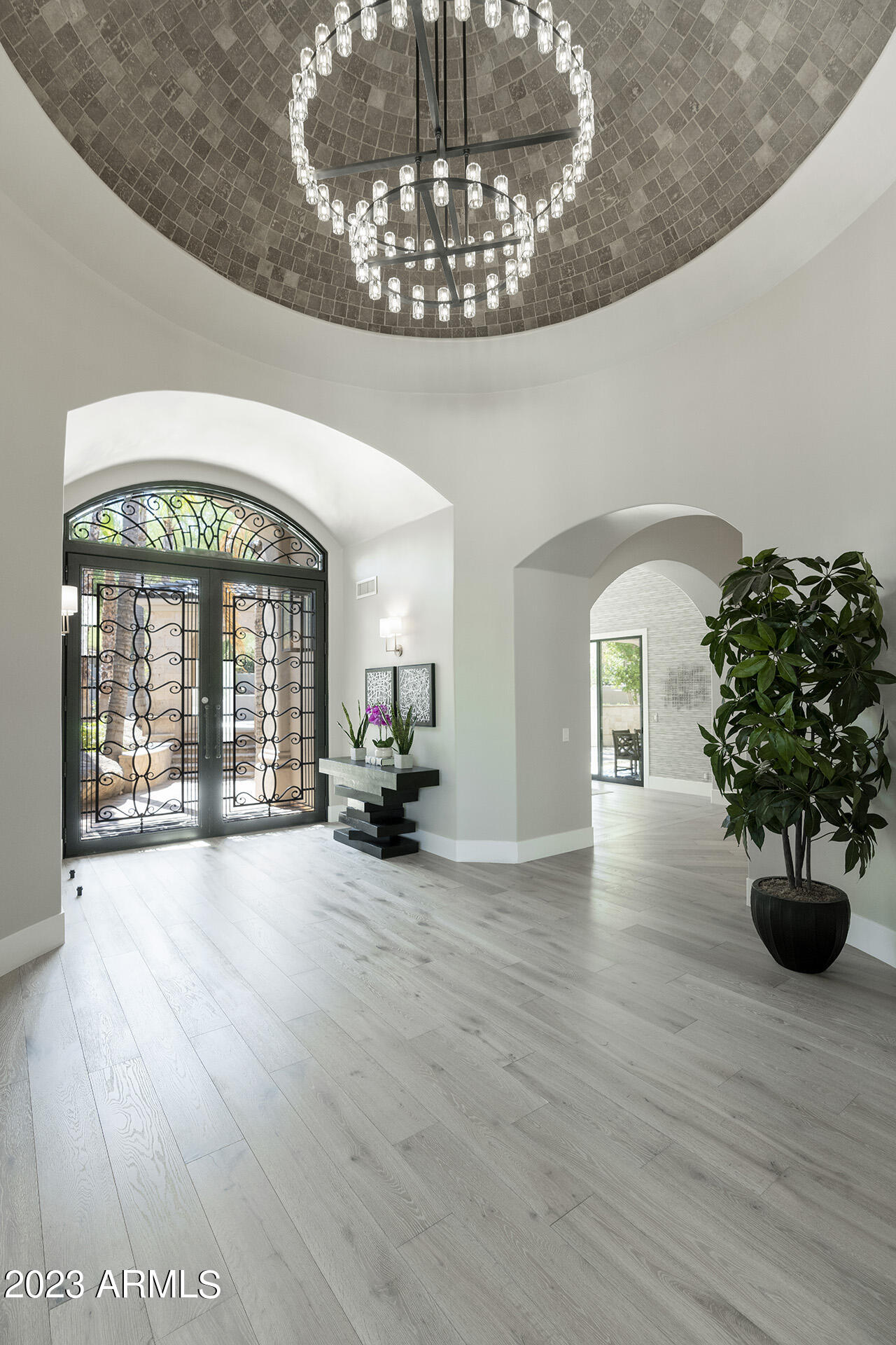 4456 E Valley Vista Lane