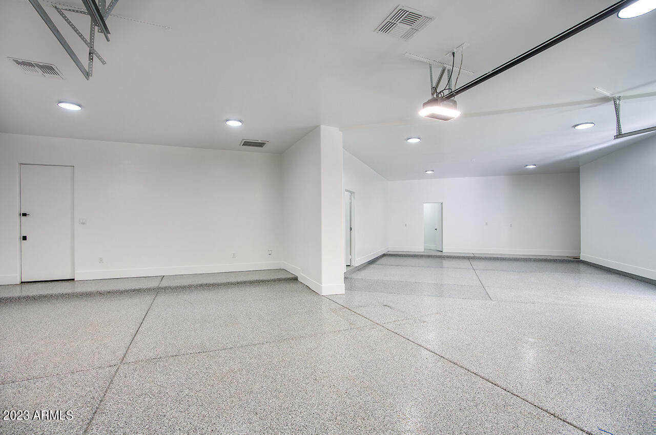 4456 E Valley Vista Lane