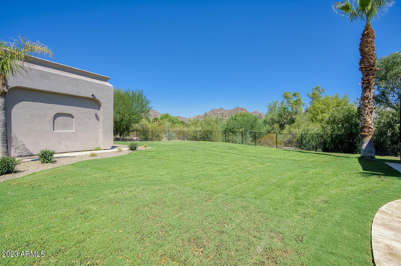 4456 E Valley Vista Lane