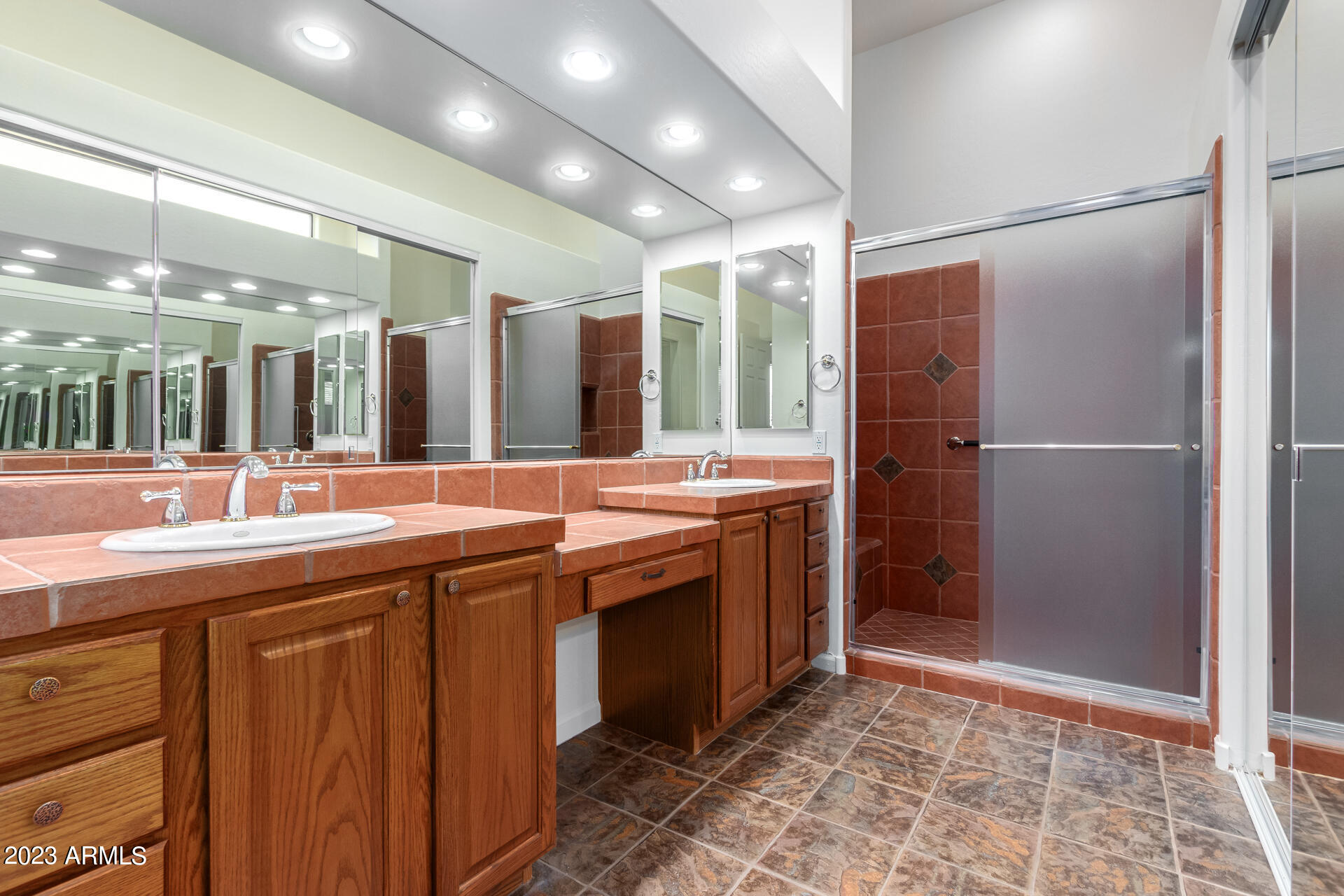 8096 E Windwood Lane