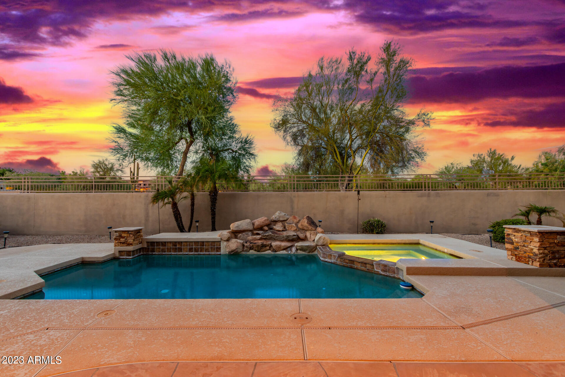 8096 E Windwood Lane