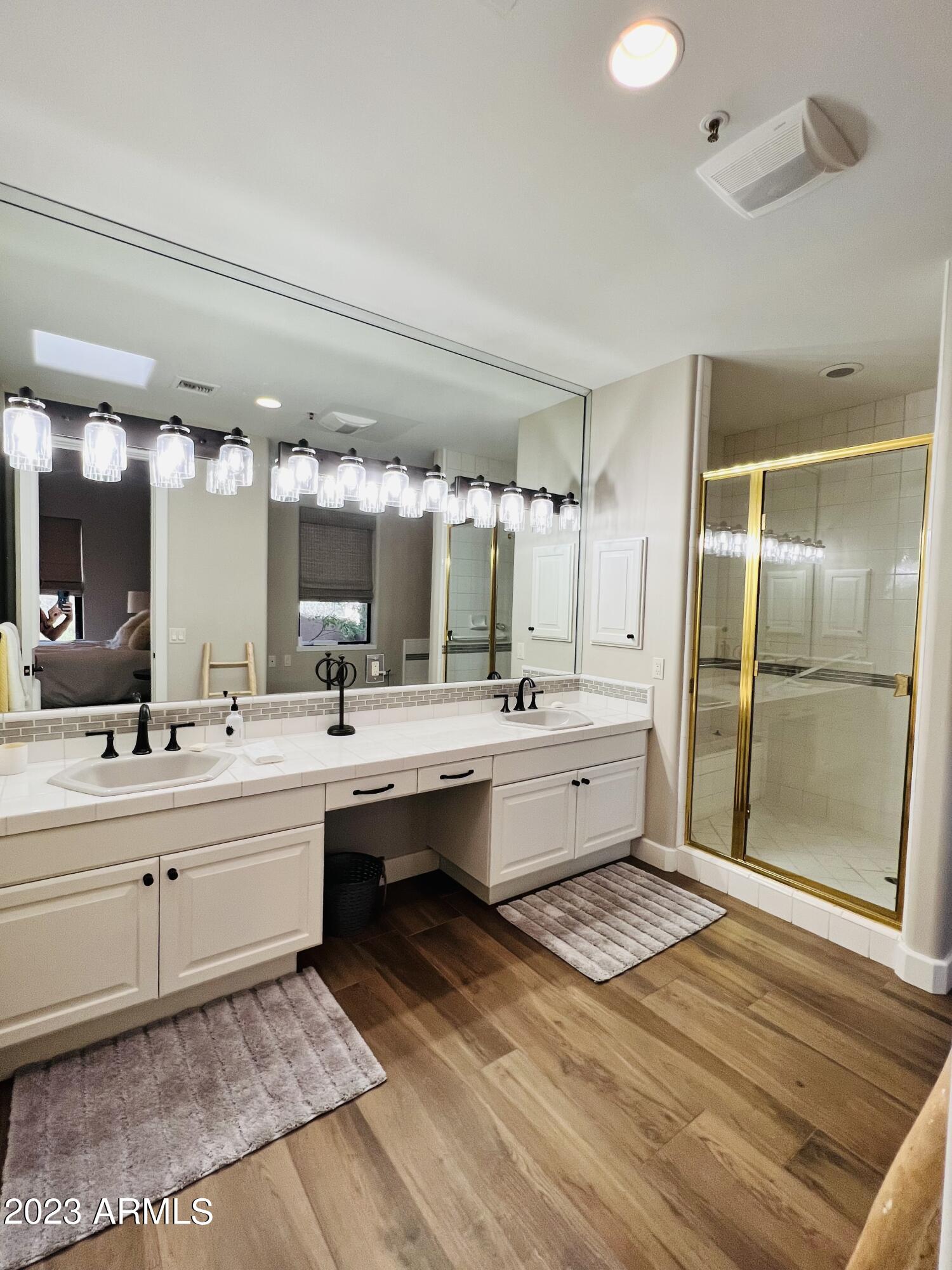 24200 N ALMA SCHOOL Road, 41