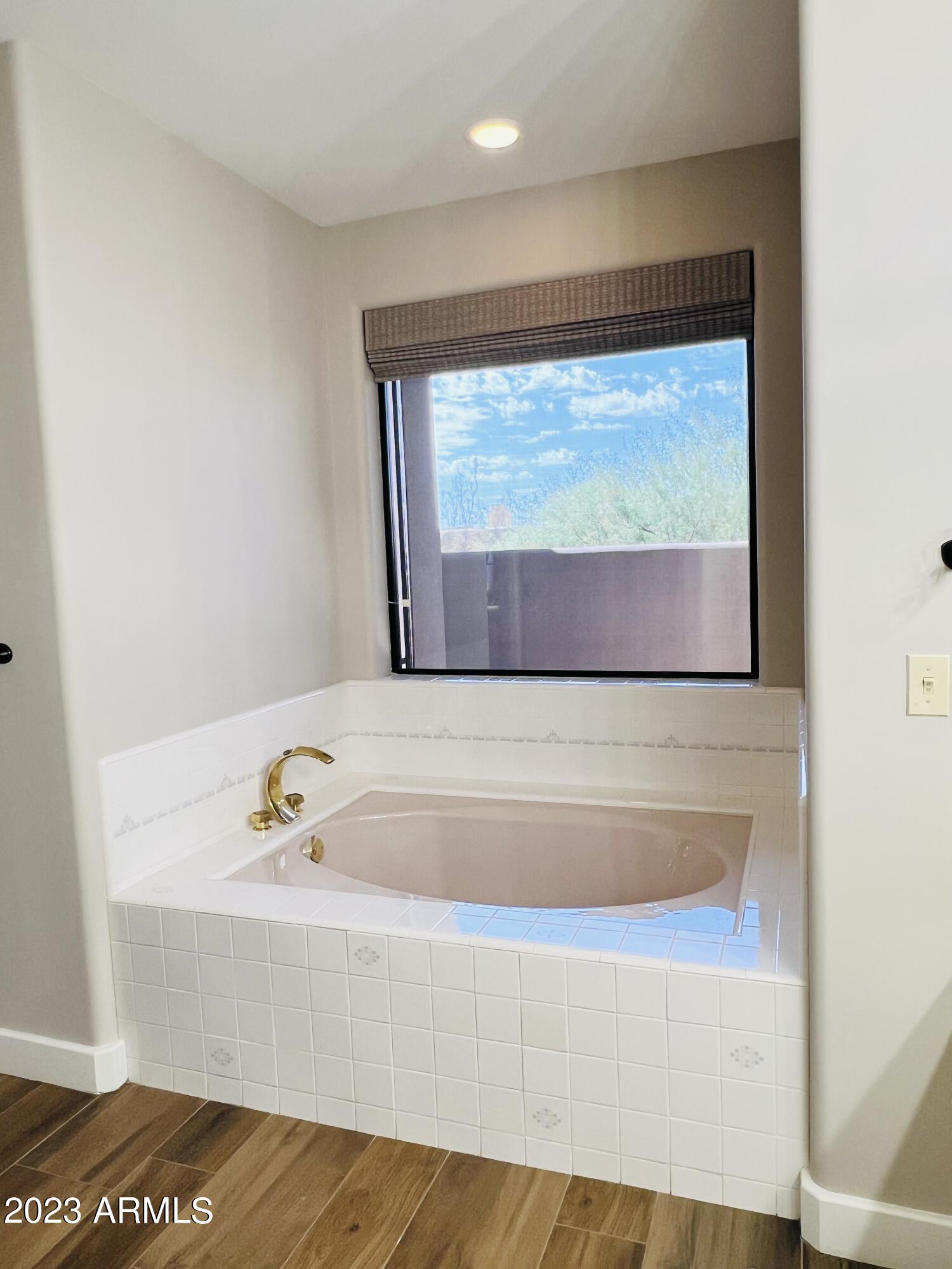 24200 N ALMA SCHOOL Road, 41